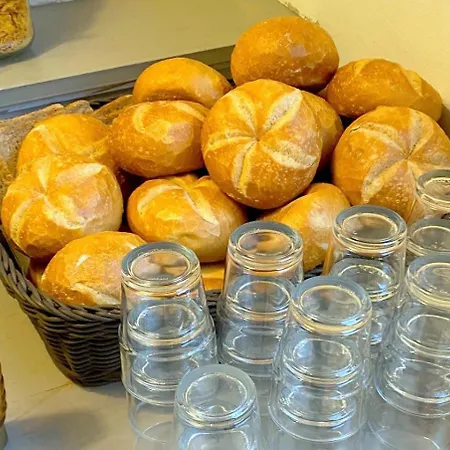 Townside Hostal Brema